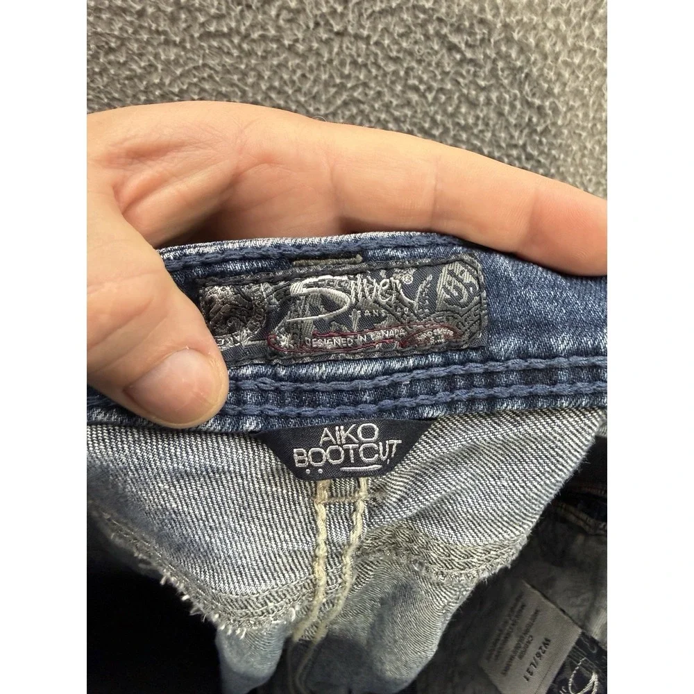 Silver Jeans logo back